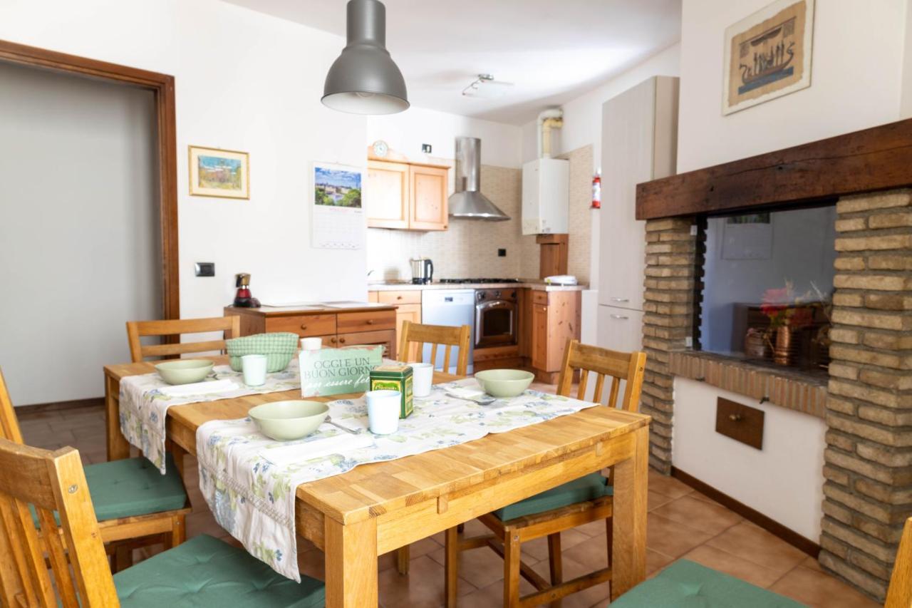 Ferienwohnung Haus Martina Desenzano del Garda Exterior foto