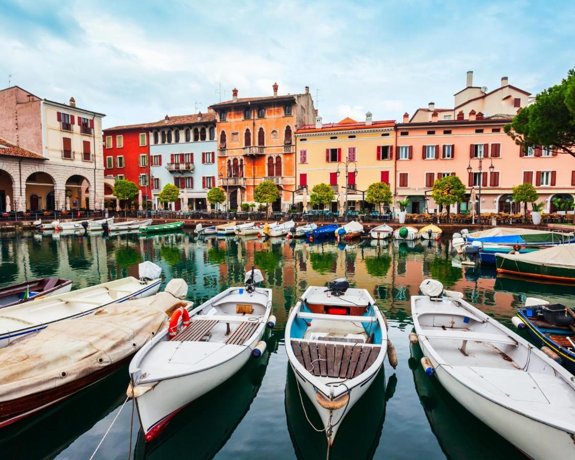 Ferienwohnung Haus Martina Desenzano del Garda Exterior foto